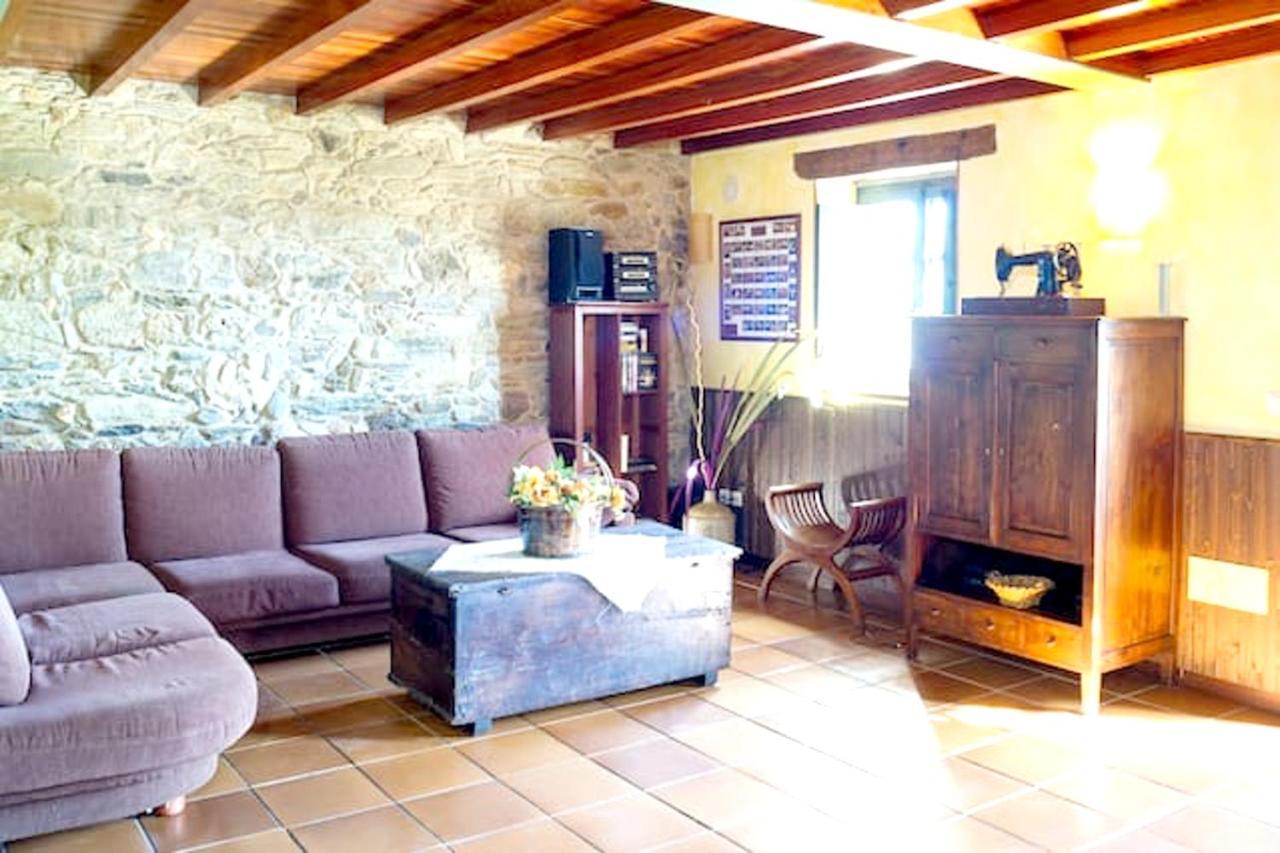 Luxurious Villa In Outeiro - Private Pool San Saturnino Exterior photo